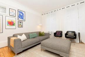 3BR 3LVL Home, Garden & Parking, 5min Greenwich St